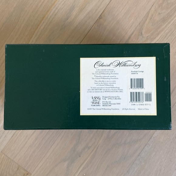 Williamsburg Randolph Carriage - Lang and Wise - Picture 9 of 10